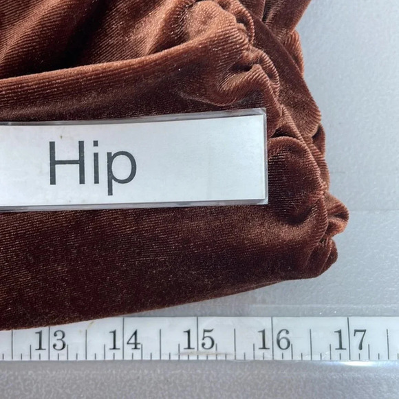 Collective The Label Velvet Flare Skirt Ruched Brown Size 0 - Picture 15 of 16